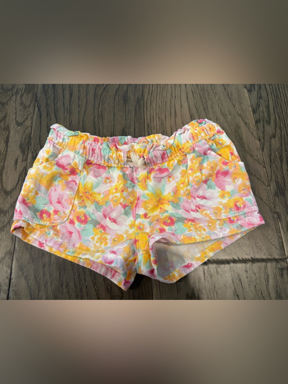 Floral print shorts